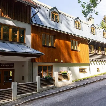 Forsthaus Guest house